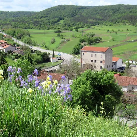 Apartma Qbed Gračišče