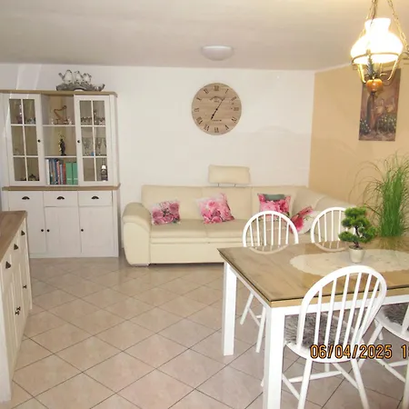 Apartma Qbed Apartment