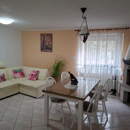 Apartma Qbed * Gračišče